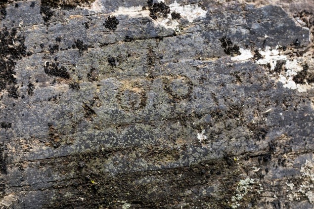 На древнейшем памятнике культуры в Красноярском крае нашли новые наскальные рисунки