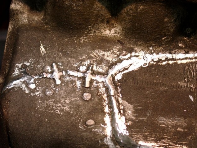 Ремонтируем трещины в головке мотора