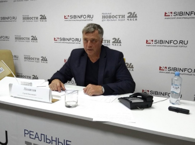 Председатель Ачинского городского Совета депутатов Сергей Никитин ответил на вопросы ачинцев