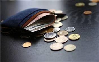 Красноярская пенсионерка поверила в популярный обман и отдала лже-юристу почти 400 тысяч рублей