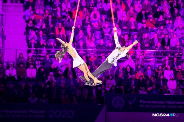 Итоги 1-го дня чемпионата по фигурному катанию в Красноярске: в лидерах Виктория Синицина и Никита Кацалапов