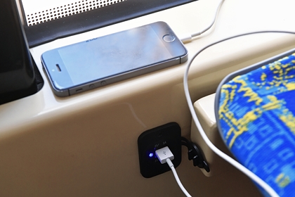 Перечислены опасности зарядки смартфона в общественных местах