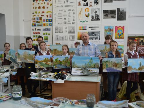 День открытых дверей: детская художественная школа им. А.М.Знака приглашает ачинцев на экскурсию