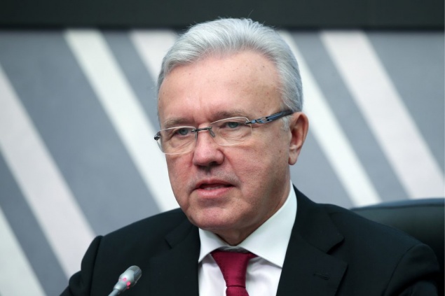 Александр Усс разрешил салонам связи работать во время вынужденных выходных