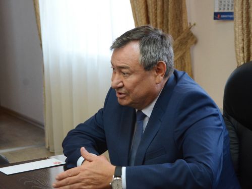 Илай Ахметов создает общегородскую рабочую группу по поддержке субъектов малого и среднего предпринимательства