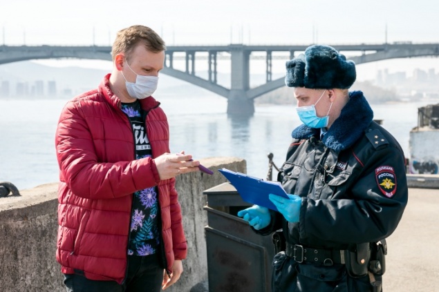 «Люди решат, что насиделись дома»: главный санитарный врач края о режиме изоляции на майских праздниках