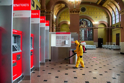 Разговоры о выходе России на плато по коронавирусу назвали преждевременными