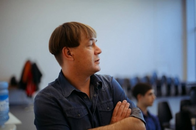 Настройщик органа красноярской филармонии победил в международном конкурсе в качестве композитора