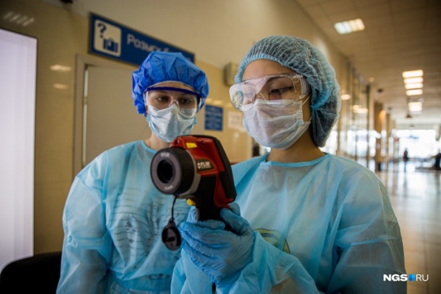 Красноярский край назвали остро нуждающимся в масках и защитных костюмах