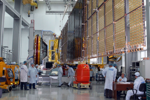 Еще пять сотрудников и два медика ИСС Решетнева заразились коронавирусом