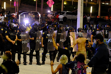 Россию заподозрили в причастности к беспорядкам в США