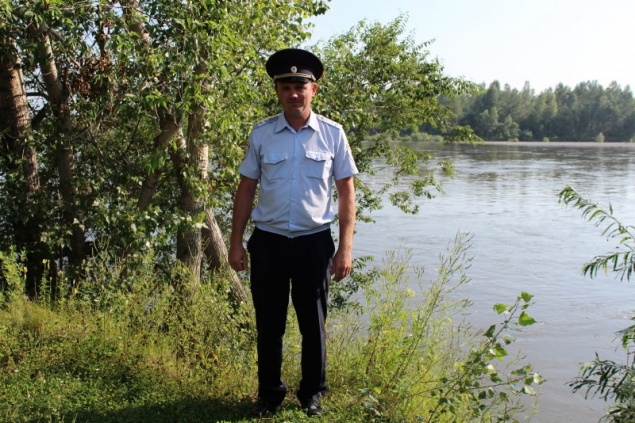 В Курагинском районе двое стариков перевернулись на лодке посреди Тубы и двое суток ждали помощи на берегу