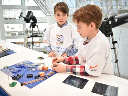 Сегодня в Ачинске стартует запись школьников в «Кванториум РУСАЛа»