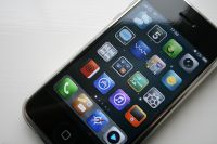 Начались продажи iPhone 5 в России