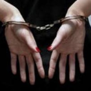 Полицейские доказали вину жительницы Ачинска в краже документов и ювелирных украшений