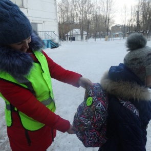 В Ачинске безопасность школьников контролирует родительский патруль
