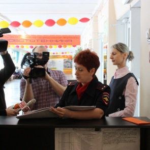 В Ачинске представители силовых структур продолжают проверять обеспечение безопасности в школах и детских садах города