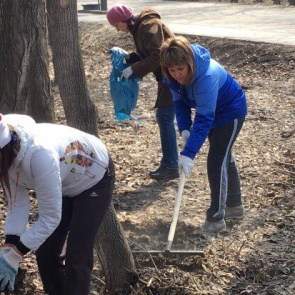 Сегодня ачинцы вышли на городской субботник