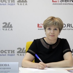 Начальник отдела по защите прав детей Ирина Курганова ответила на вопросы горожан (видео)