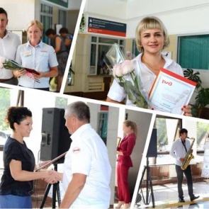 Профессиональные награды и концерт прямо на рабочем месте: в Ачинске отметили День железнодорожника