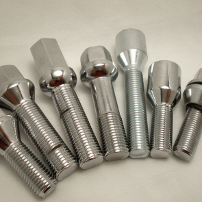 Болты и гайки для литых дисков