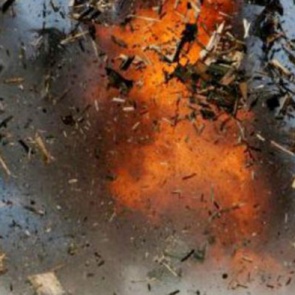 Красноярец пришел на АЗС с ведром и ему продали бензин. После этого он устроил взрыв в доме на улице Аральская