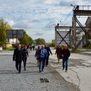 Присвоение названия улице, устройство пешеходных дорожек, возможность продления автобусного маршрута: Глава Ачинска поручил разработать схему благоустройства Южной Промзоны