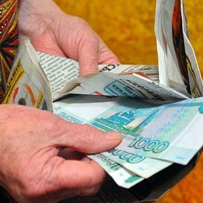 Экс-министра соцполитики Красноярского края подозревают в присвоении денег на подарки ветеранам