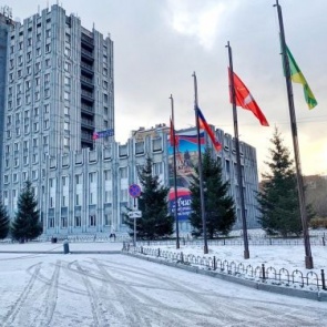 Ачинск приспустил флаги