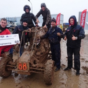 Студенты СФУ собрали внедорожник для езды по болоту, и его признали лучшим в России