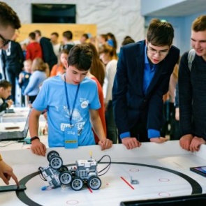 В Ачинске с аншлагом прошел «РУСАЛ ФестивAL #Наука»