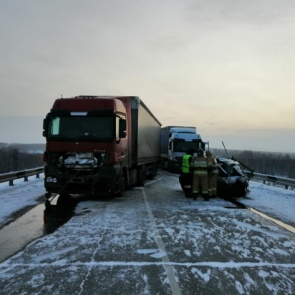 «Спасать было некого»: очевидцы страшных аварий под Уяром рассказали о первых минутах после ДТП