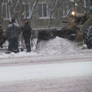 Градоначальник проверил городские дороги и поставил «неуд» работе дорожников