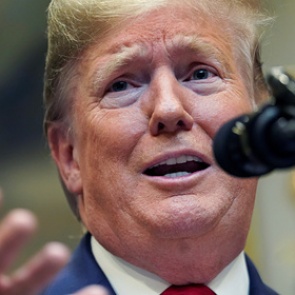 Конгрессмены поддержали ограничение полномочий Трампа на ведение войны с Ираном