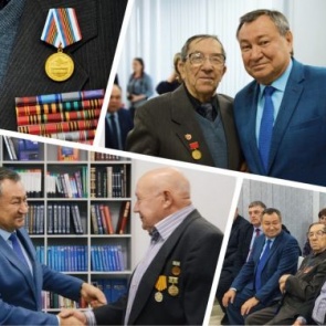 Навстречу 75-летию Победы: Илай Ахметов наградил ветеранов медалями и памятными подарками в День снятия блокады Ленинграда