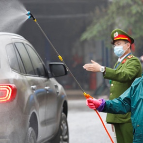 Заразившихся коронавирусом оказалось почти 35 тысяч