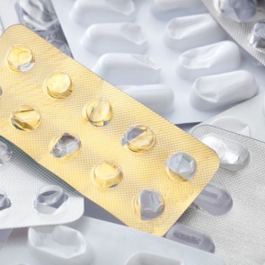 Краевые депутаты предлагают изменить федеральный закон для решения проблемы с иностранными лекарствами