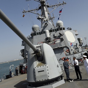 Заход американского ракетного эсминца в Черное море объяснили