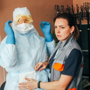 Не только старики: в Минздраве уточнили, кто попадает в группу риска по коронавирусу