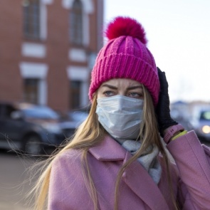 Александр Усс рекомендовал жителям Красноярского края не выезжать из городов