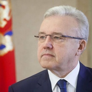 Александр Усс подписал закон об ограничении продажи алкоголя и поправки в краевой закон об административных правонарушениях