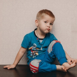 Президент попросил ускориться: кто получит новые путинские пособия, которых ждут с января