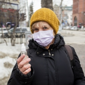 За сутки в России 9 человек умерли от коронавируса, заразились — 582