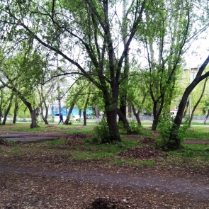 В сквере на улице Зверева установят сцену и теннисный стол