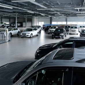 Провал века: автомобильный рынок России пережил катастрофическое падение