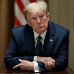 Способ Трампа защититься от коронавируса назвали смертельно опасным