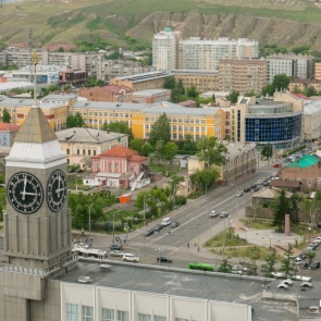 Коечный фонд Красноярска заполнен на 90%. Губернатор объяснил свой указ о продлении самоизоляции