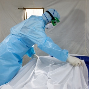 В красноярском онкоцентре выявлено 70 человек с подозрением на коронавирус