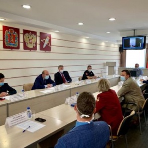 «Вирус в городе присутствует и, несмотря на подъем заболеваемости, ситуация контролируемая и управляемая» - Петр Хохлов