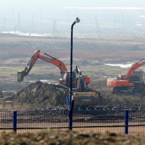 Разлитая солярка под Норильском добралась до озера Пясино